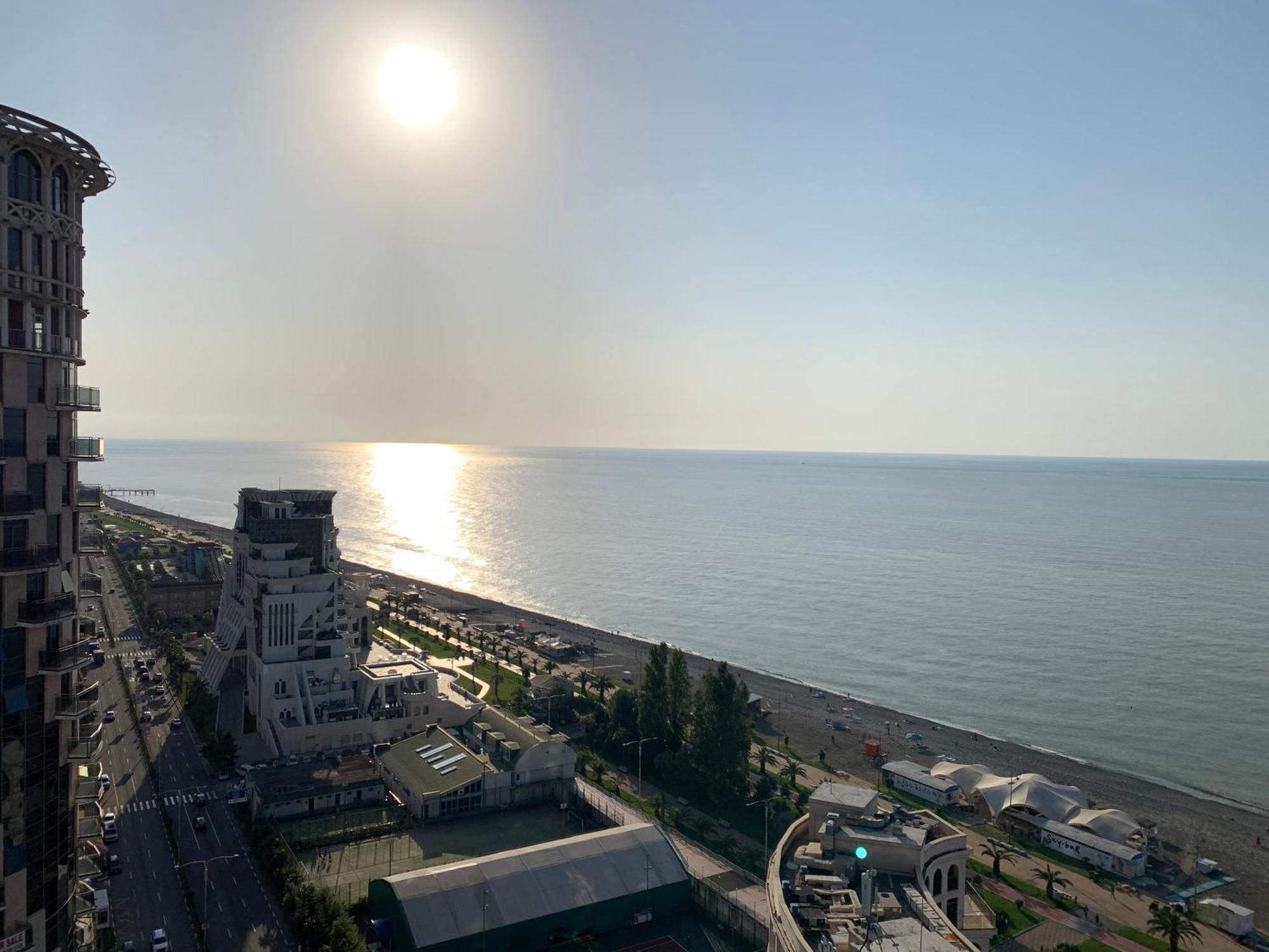 Orbi Sea Towers Apart Hotel Batoumi Extérieur photo