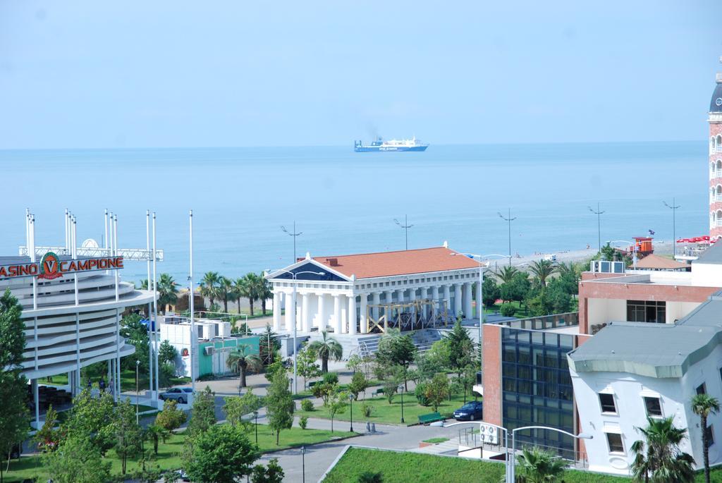 Orbi Sea Towers Apart Hotel Batoumi Extérieur photo