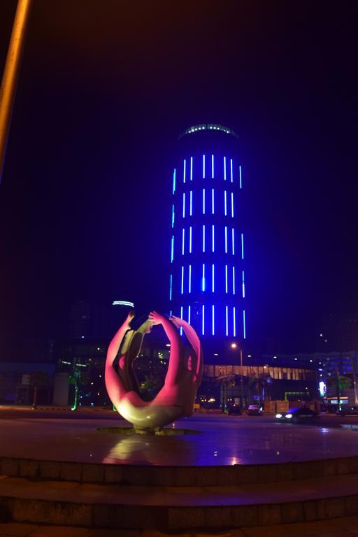 Orbi Sea Towers Apart Hotel Batoumi Extérieur photo